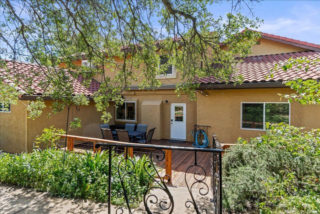 1028 Oak Crest Ct, Placerville, CA 95667