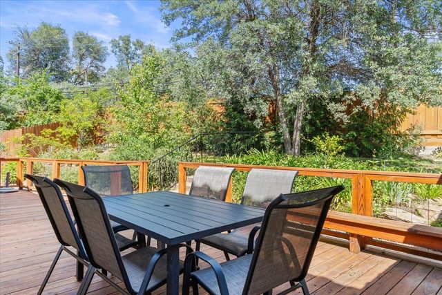 1028 Oak Crest Ct, Placerville, CA 95667