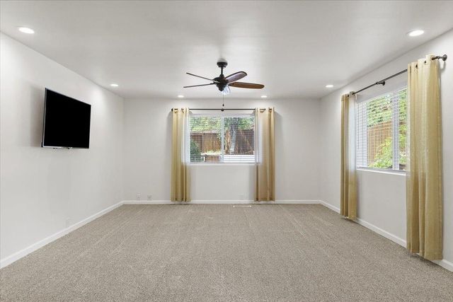 1028 Oak Crest Ct, Placerville, CA 95667