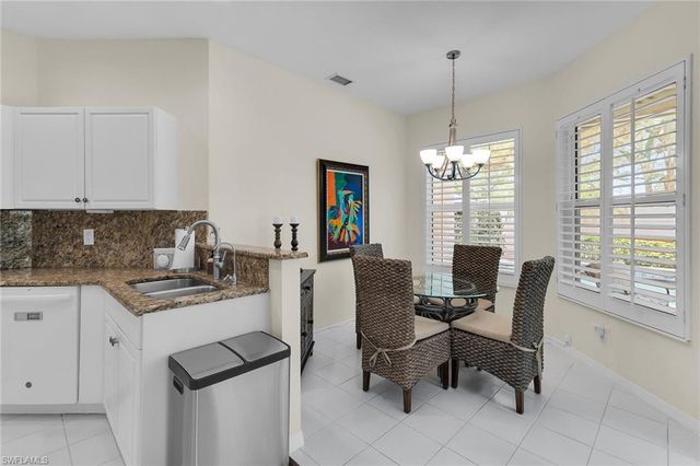 128 Livermore LN, Naples, FL 34119