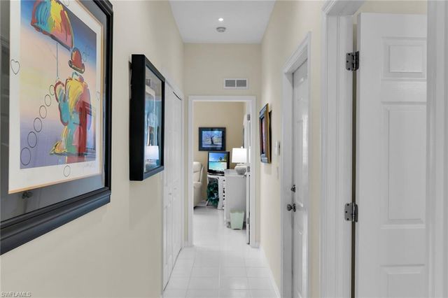 128 Livermore LN, Naples, FL 34119