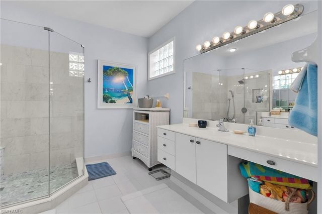 128 Livermore LN, Naples, FL 34119