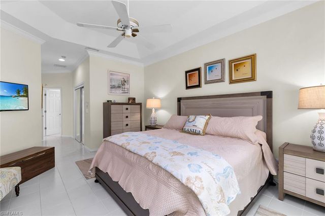 128 Livermore LN, Naples, FL 34119