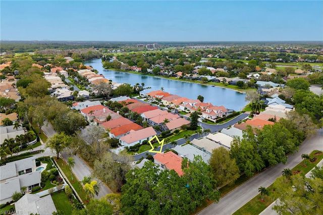 128 Livermore LN, Naples, FL 34119