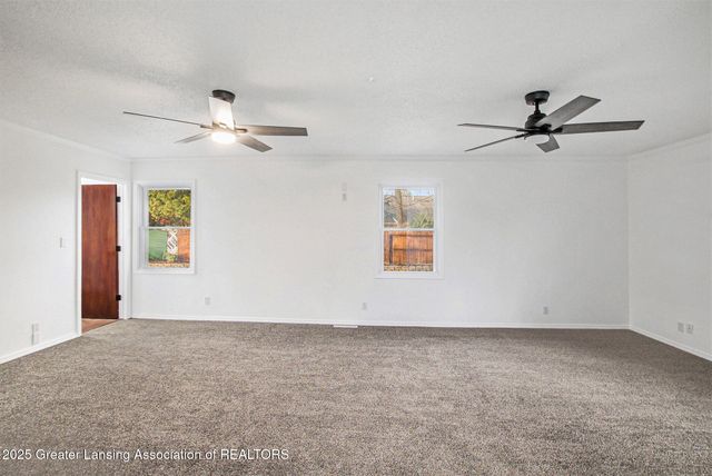 3614 Cooley Drive, Lansing, MI 48911