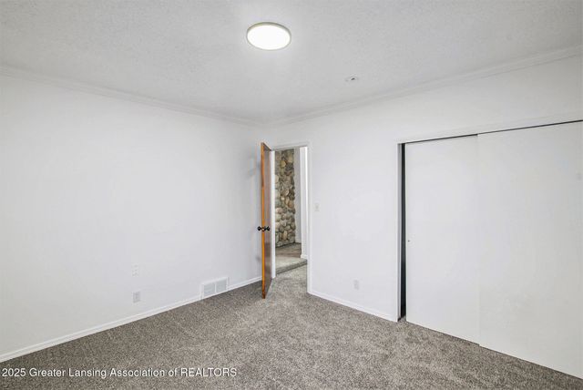 3614 Cooley Drive, Lansing, MI 48911