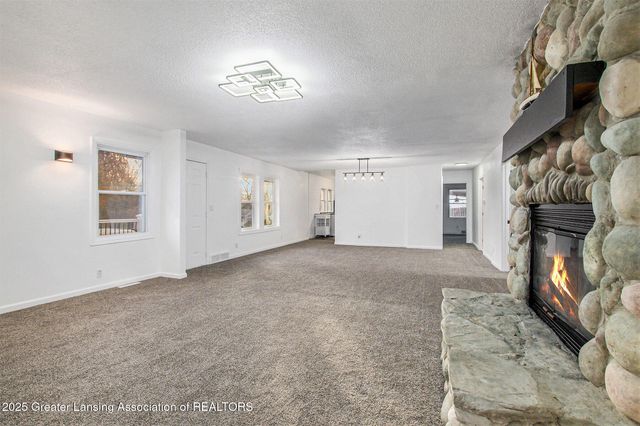 3614 Cooley Drive, Lansing, MI 48911