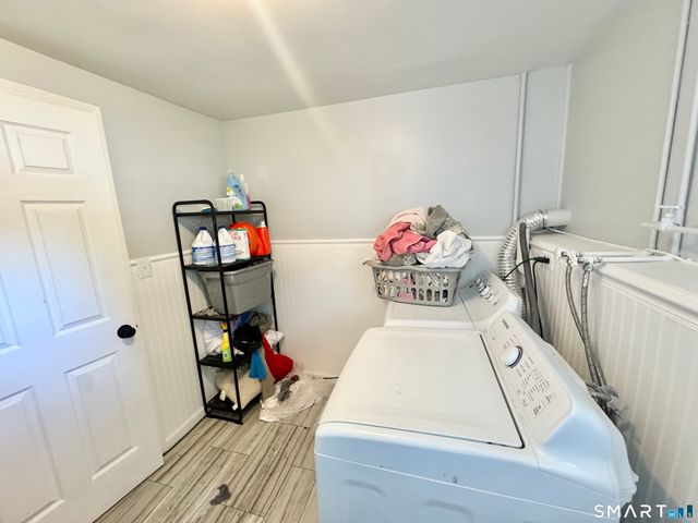 2 Heather Road, Hamden, CT 06518