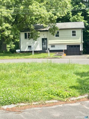 2 Heather Road, Hamden, CT 06518