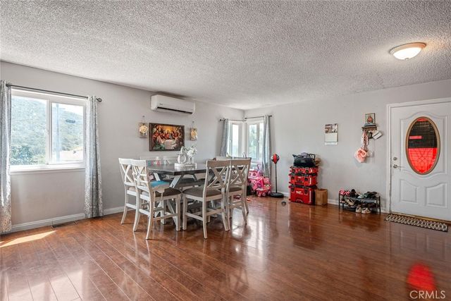 1996 Rainbow Glen Road, Fallbrook, CA 92028