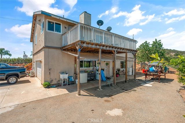1996 Rainbow Glen Road, Fallbrook, CA 92028