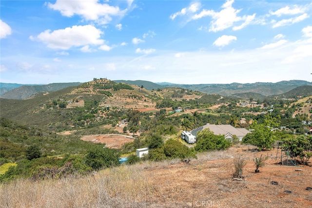 1996 Rainbow Glen Road, Fallbrook, CA 92028