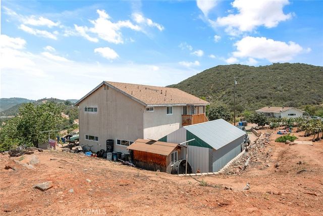 1996 Rainbow Glen Road, Fallbrook, CA 92028