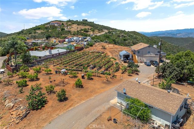 1996 Rainbow Glen Road, Fallbrook, CA 92028
