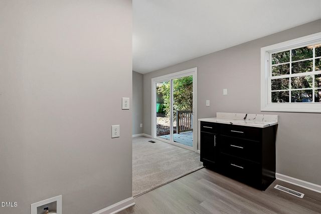 8021 Mourning Dove Road, Raleigh, NC 27615