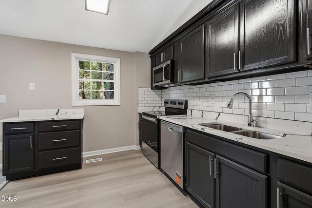 8021 Mourning Dove Road, Raleigh, NC 27615