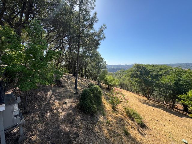 2418 Westville Trl, Cool, CA 95614