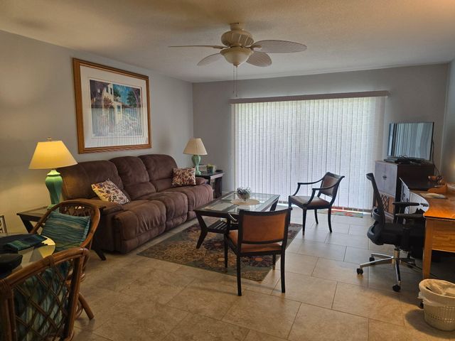 717 S US Hwy 1 Unit 304, Jupiter, FL 33477