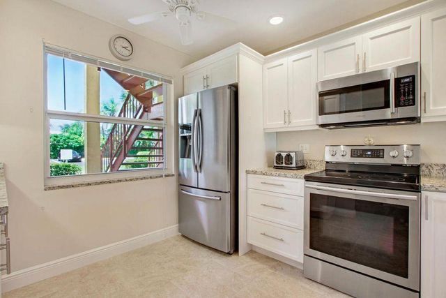 717 S US Hwy 1 Unit 304, Jupiter, FL 33477
