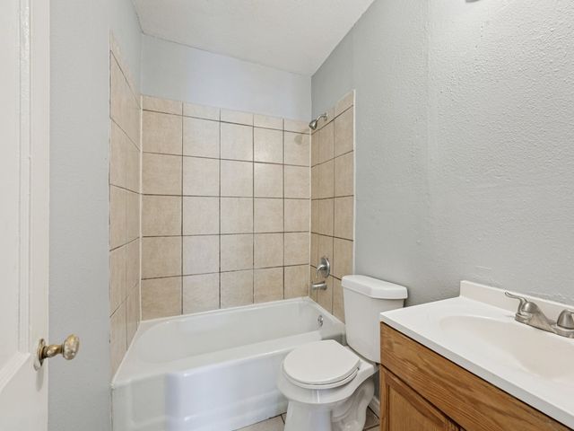 2309 Fincher Road, Haltom City, TX 76117