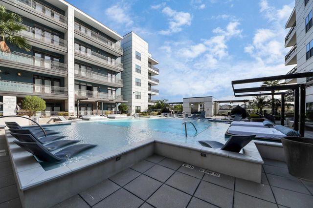 5454 Washington St Avenue 3610, Houston, TX 77007