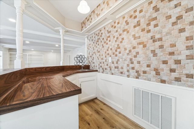 1502 Big Horn Drive, Houston, TX 77090