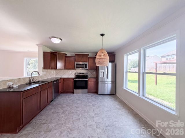 164 Altondale Drive, Statesville, NC 28625