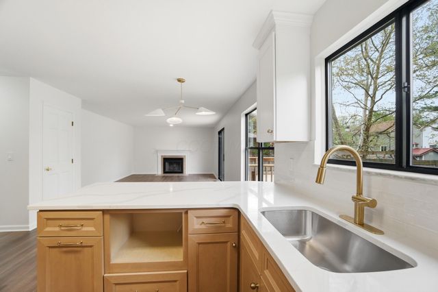 7465 Bloomfield Place, Dublin, OH 43016