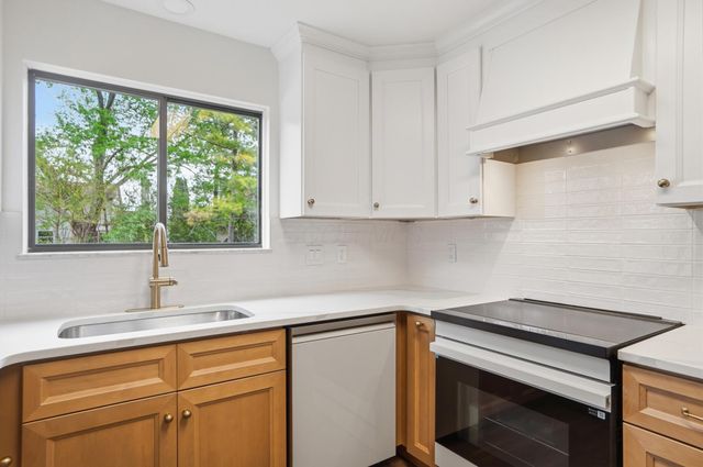 7465 Bloomfield Place, Dublin, OH 43016