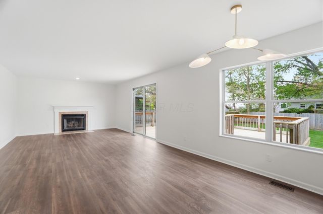 7465 Bloomfield Place, Dublin, OH 43016