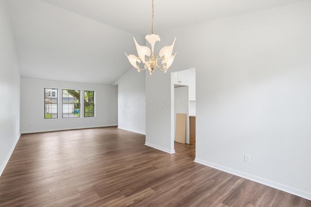 7465 Bloomfield Place, Dublin, OH 43016