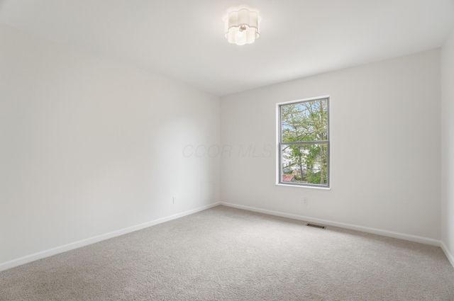 7465 Bloomfield Place, Dublin, OH 43016