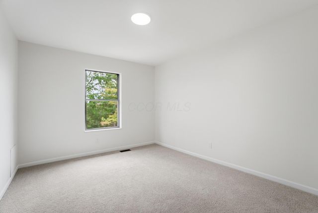 7465 Bloomfield Place, Dublin, OH 43016
