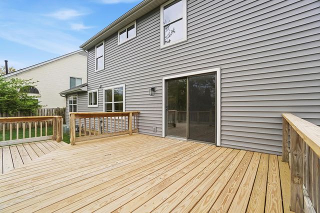 7465 Bloomfield Place, Dublin, OH 43016