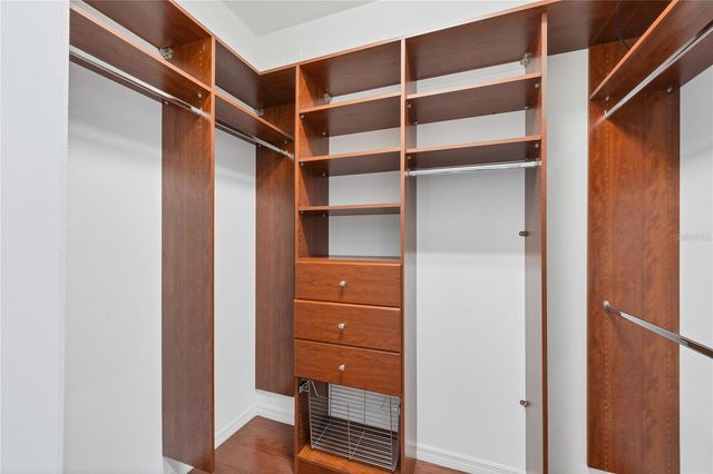 575 FORE DRIVE, Bradenton, FL 34208