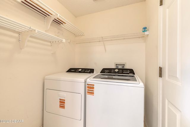 109 Brookhollow Circle, Daytona Beach, FL 32114