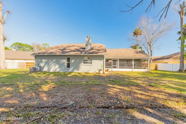 109 Brookhollow Circle, Daytona Beach, FL 32114