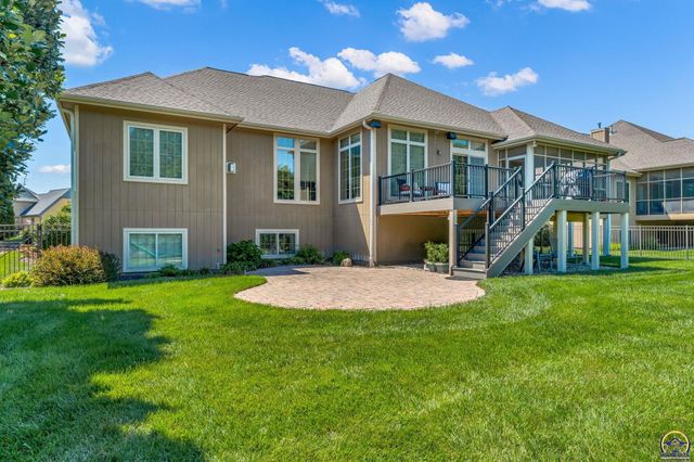 1138 SW New Forest DR, Topeka, KS 66604