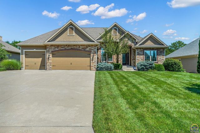 1138 SW New Forest DR, Topeka, KS 66604