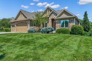 1138 SW New Forest DR, Topeka, KS 66604