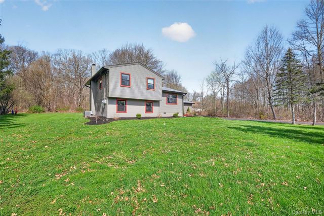 457 Forest Road, Wallkill, NY 12589