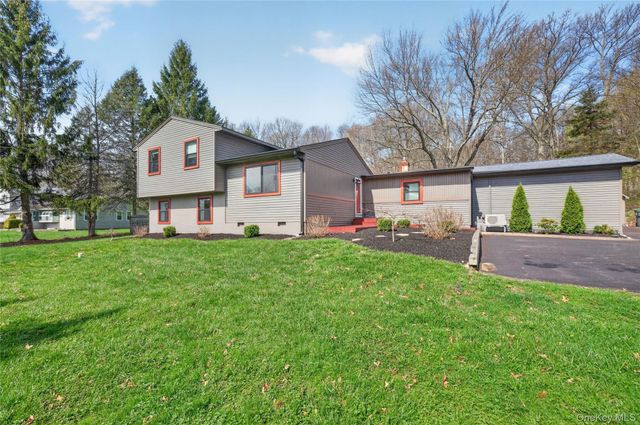 457 Forest Road, Wallkill, NY 12589
