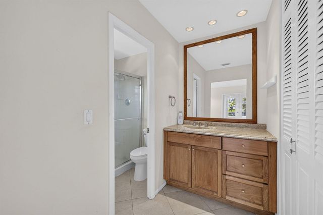 416 SE Naranja Avenue, Port St. Lucie, FL 34983