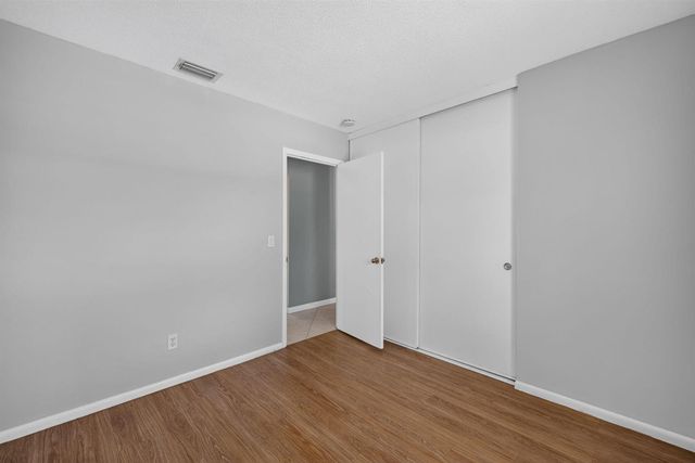 416 SE Naranja Avenue, Port St. Lucie, FL 34983
