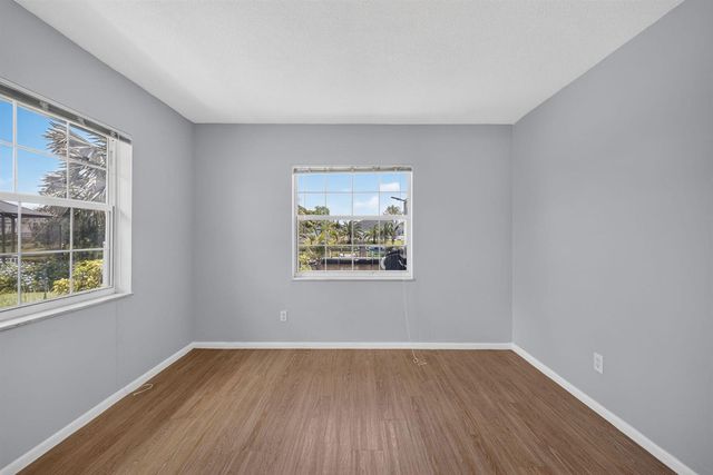 416 SE Naranja Avenue, Port St. Lucie, FL 34983