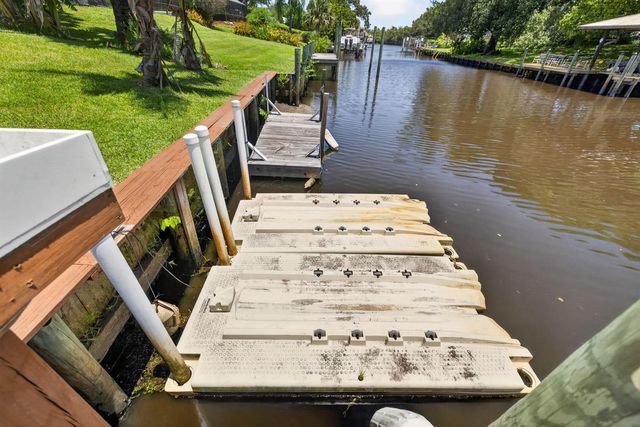 416 SE Naranja Avenue, Port St. Lucie, FL 34983