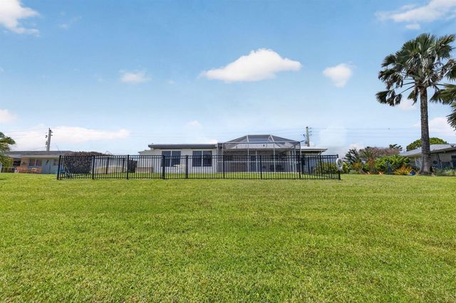 416 SE Naranja Avenue, Port St. Lucie, FL 34983