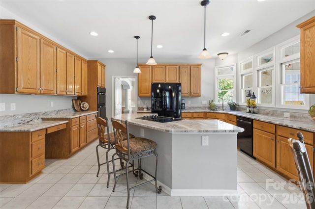 10536 Providence Arbours Drive, Charlotte, NC 28270