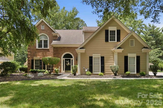 10536 Providence Arbours Drive, Charlotte, NC 28270