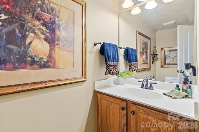 10536 Providence Arbours Drive, Charlotte, NC 28270